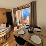 7 Pers 1 Parking Acces Pistes Vue Magnifique * Les Deux Alpes