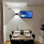 Apartment 7 Pers 1 Parking Acces Pistes Vue Magnifique